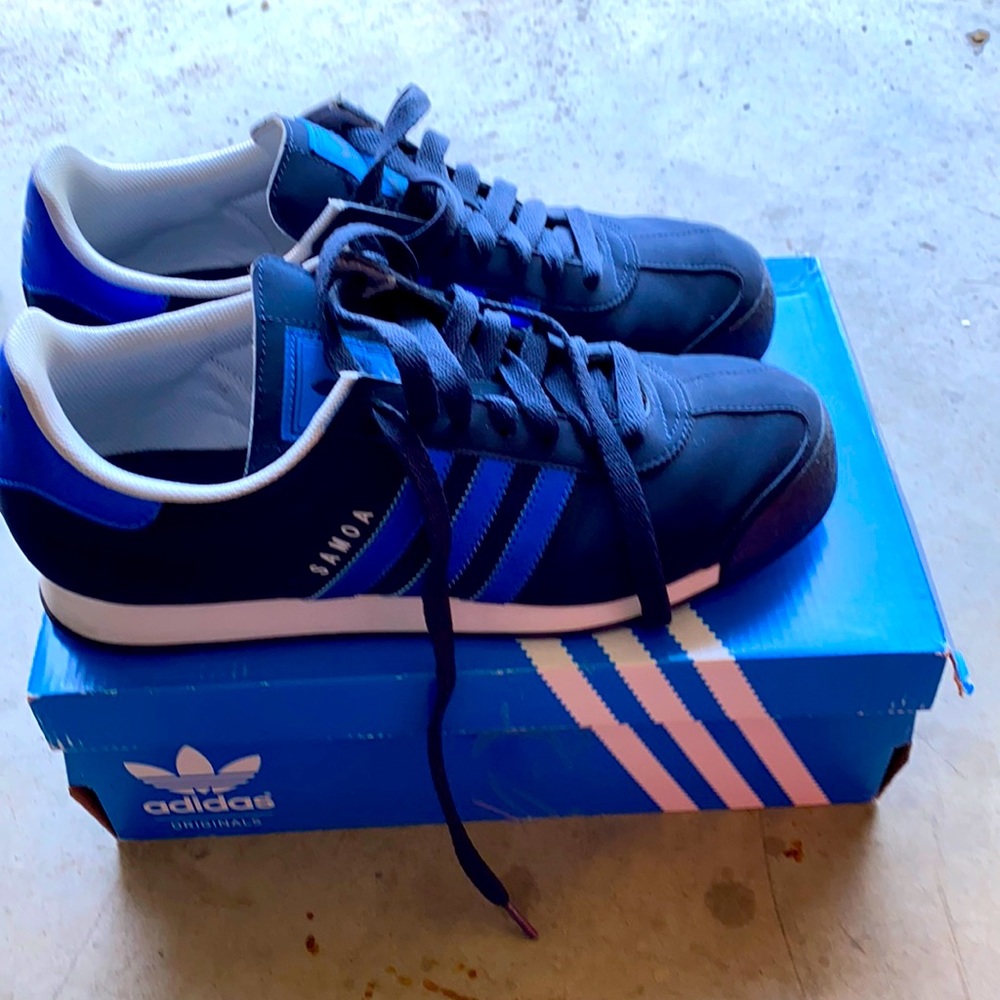Men’s shoes